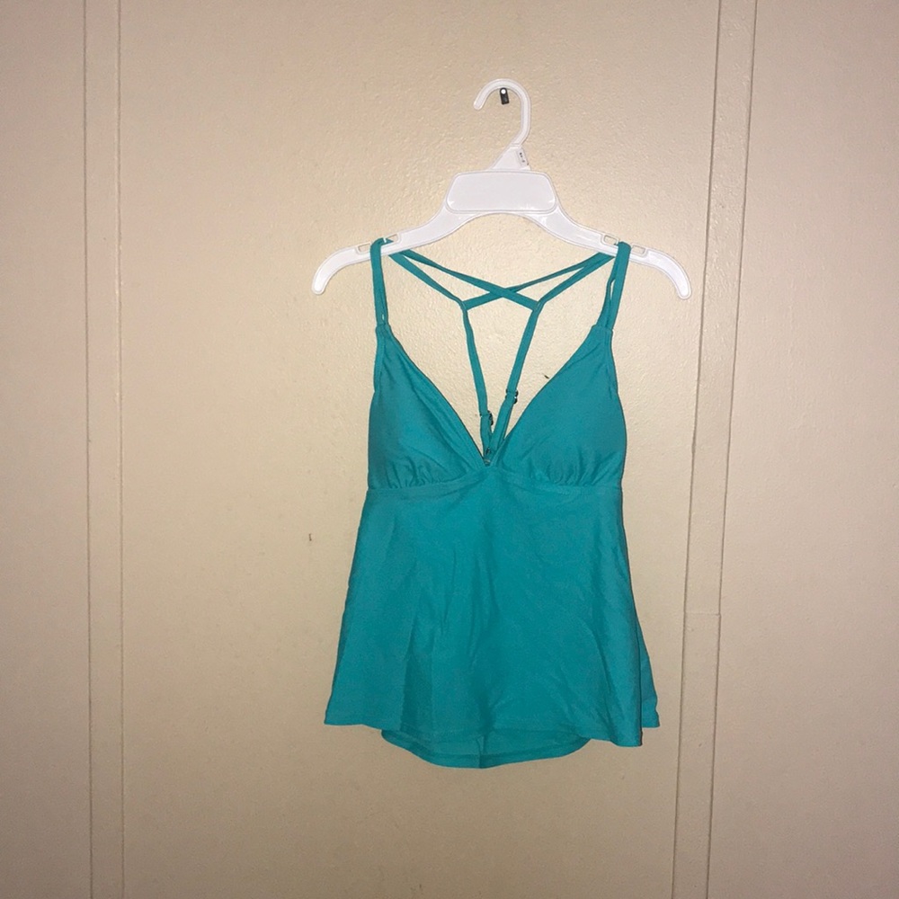 Time and tru T shirt